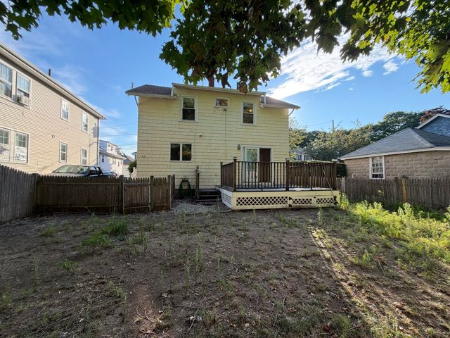 17 Russell Rd, Winchester, MA 01890