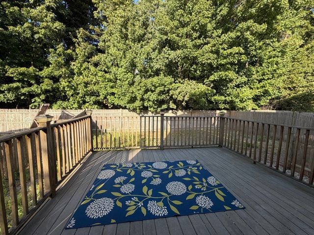 17 Russell Rd, Winchester, MA 01890