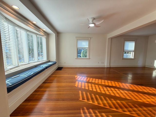 17 Russell Rd, Winchester, MA 01890