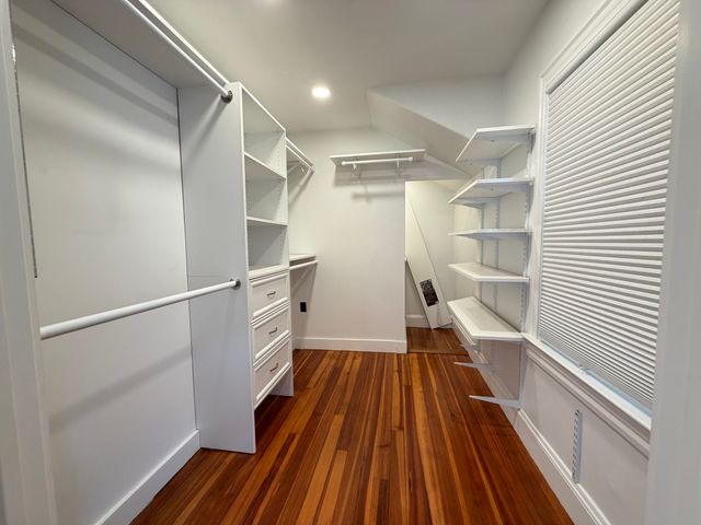 17 Russell Rd, Winchester, MA 01890