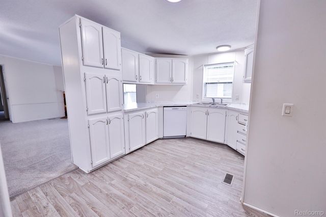 22017 Letour St, Huron Twp, MI 48174