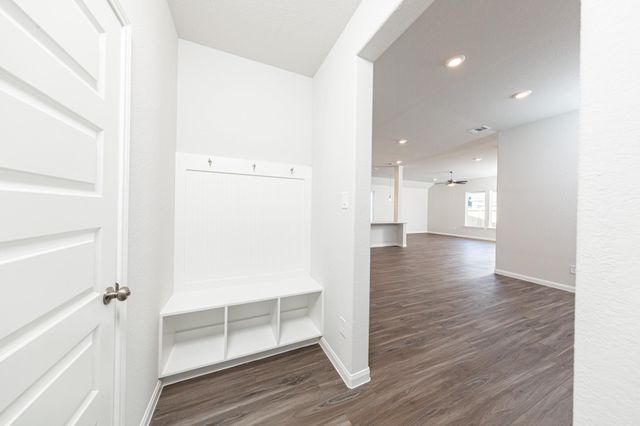 3029 Mistflower Trail, Brookshire, TX 77423