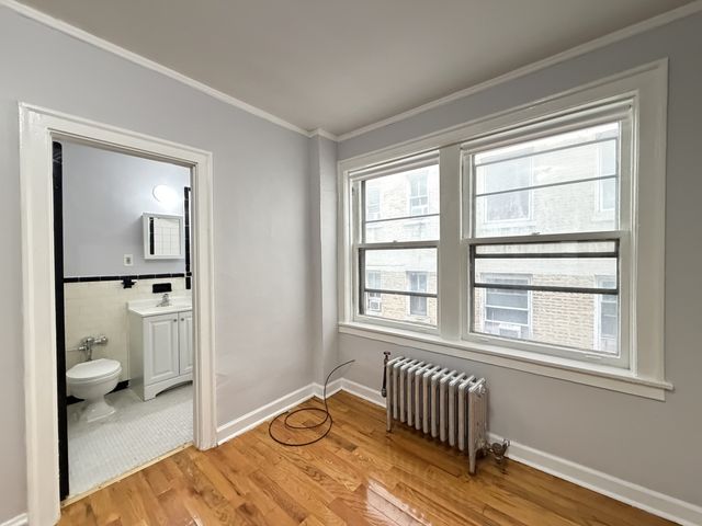 917 W EASTWOOD Avenue 418, Chicago, IL 60640