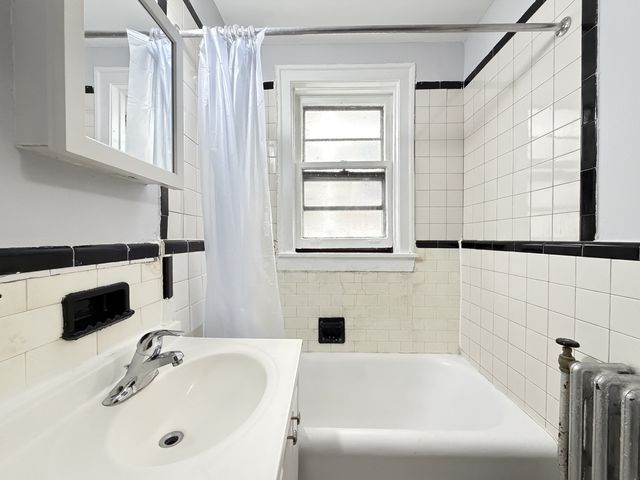 917 W EASTWOOD Avenue 418, Chicago, IL 60640