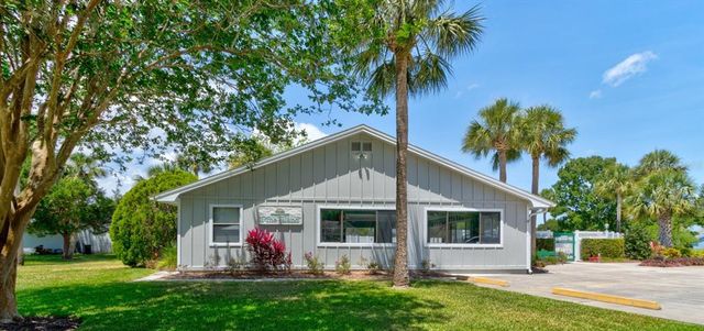 706 SKY TREE COURT, New Smyrna Beach, FL 32168