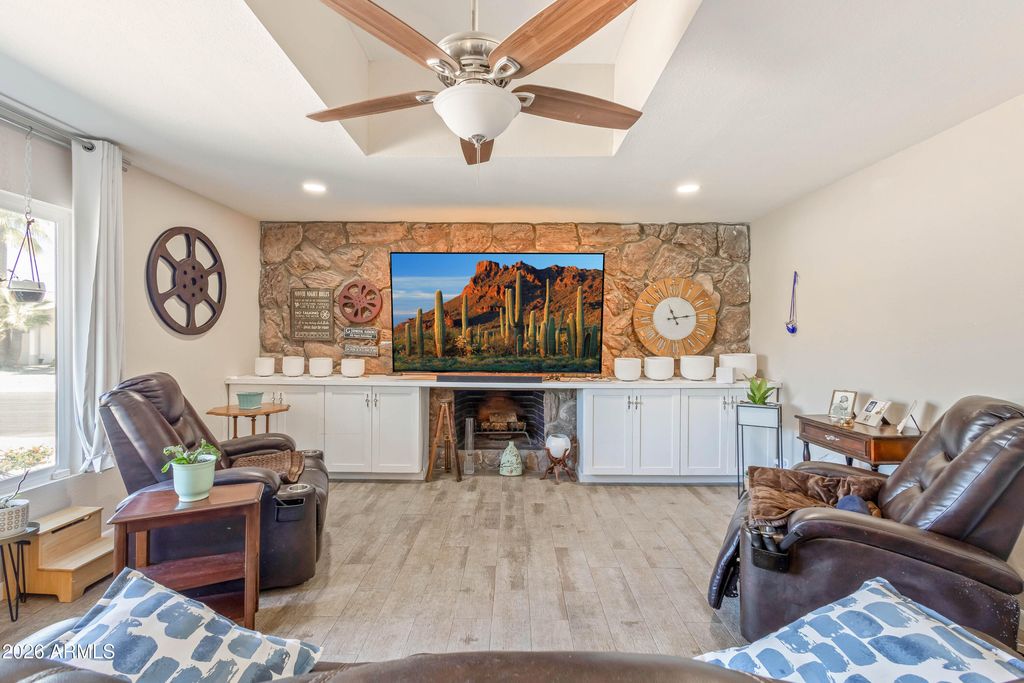 4345 E SEQUOIA Trail, Phoenix, AZ 85044 — photo 2