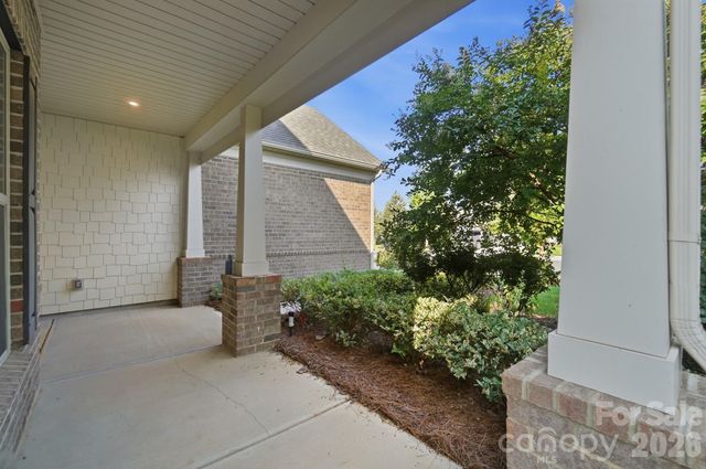 1620 Red Leaf Drive, Fort Mill, SC 29715