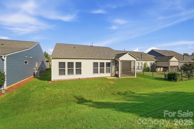 1620 Red Leaf Drive, Fort Mill, SC 29715