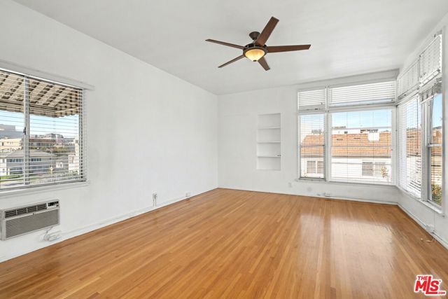 8360 W 1st Street, Los Angeles, CA 90048