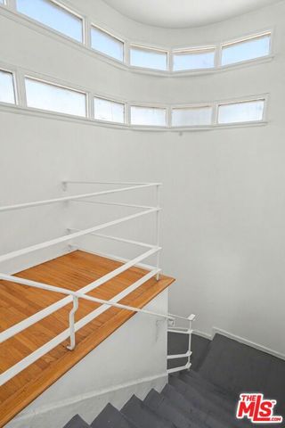 8360 W 1st Street, Los Angeles, CA 90048