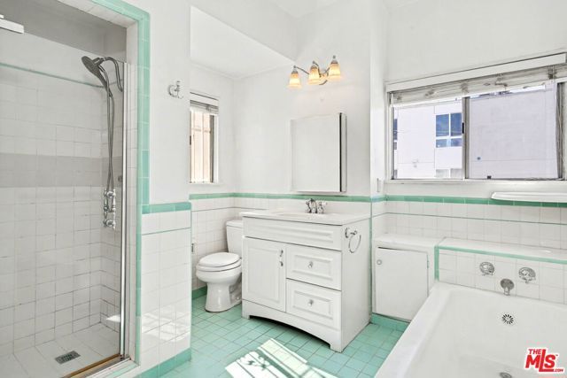 8360 W 1st Street, Los Angeles, CA 90048