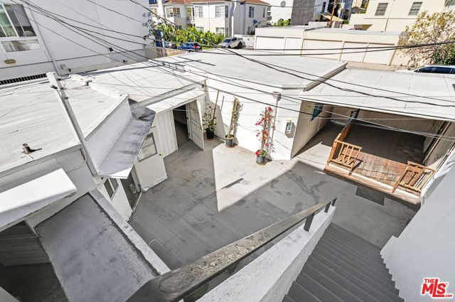 8360 W 1st Street, Los Angeles, CA 90048