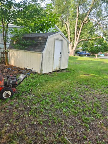 1112 Ferris Street, Alma, MI 48801