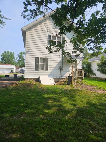 1112 Ferris Street, Alma, MI 48801