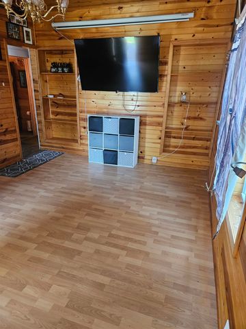 1112 Ferris Street, Alma, MI 48801