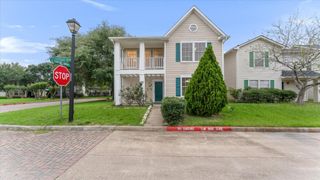 3818 W Traditions Boulevard, Houston, TX 77082