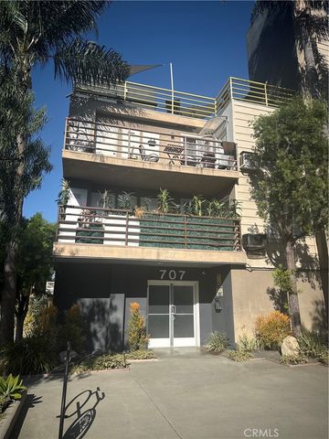 707 W 4th 7, Long Beach, CA 90802