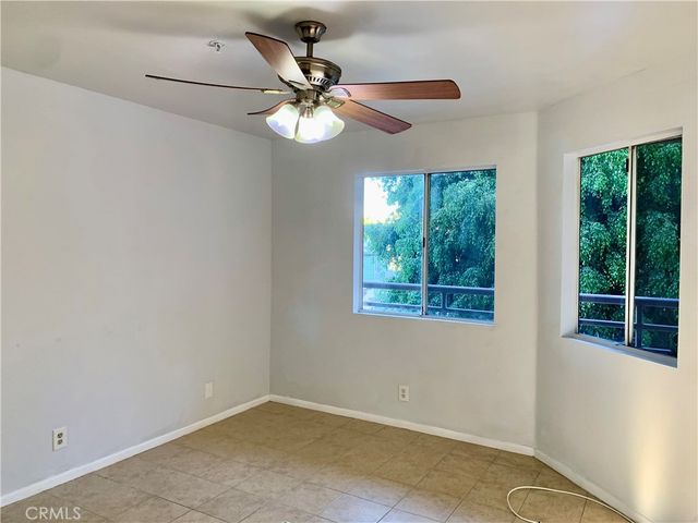 707 W 4th 7, Long Beach, CA 90802