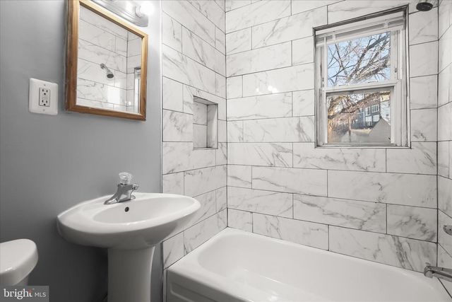 4919 KANSAS AVE NW, Washington, DC 20011