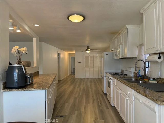 17700 Avalon 40, Carson, CA 90746