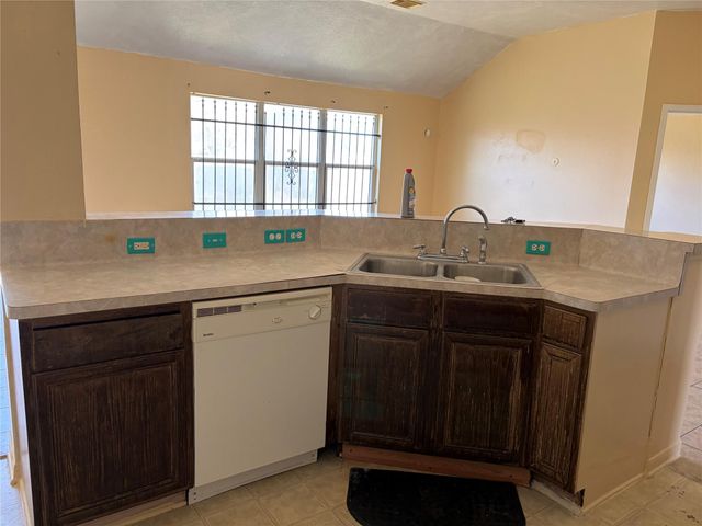 15738 Boonridge Road, Houston, TX 77053