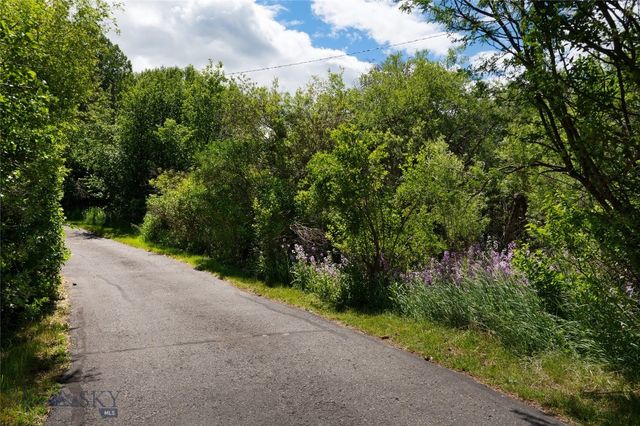 2890 Springhill Road, Bozeman, MT 59718