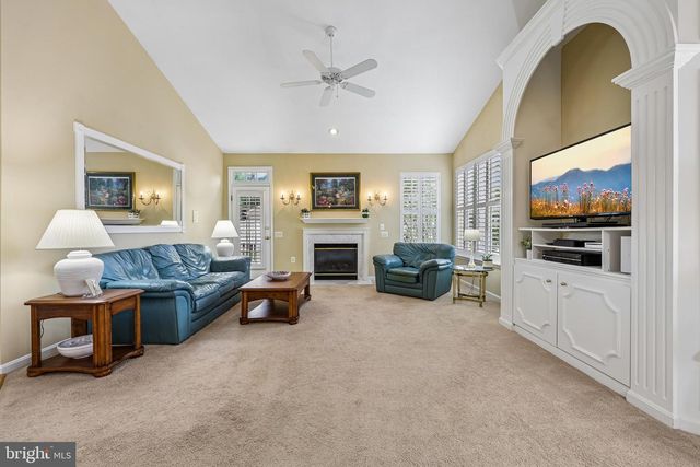 9716 SEAFIELD PL, Bristow, VA 20136