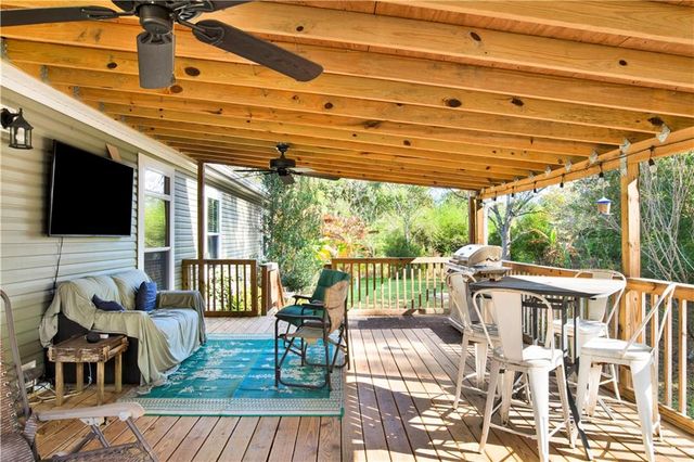 26126 Joe Foley Road, Robertsdale, AL 36567