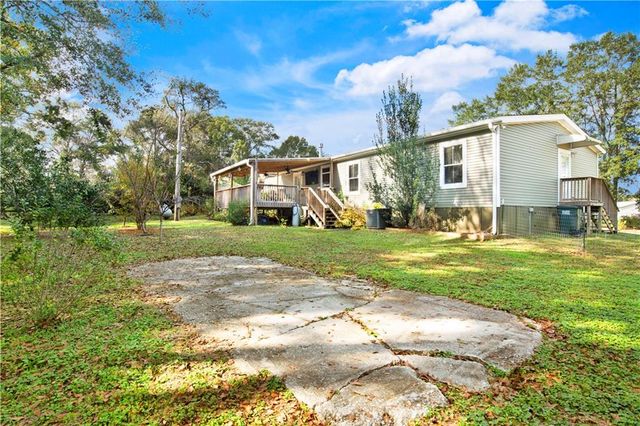 26126 Joe Foley Road, Robertsdale, AL 36567