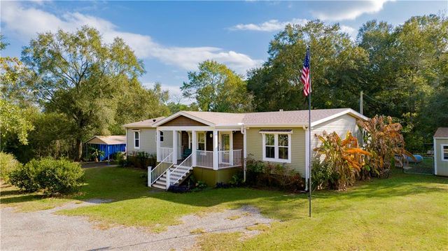 26126 Joe Foley Road, Robertsdale, AL 36567