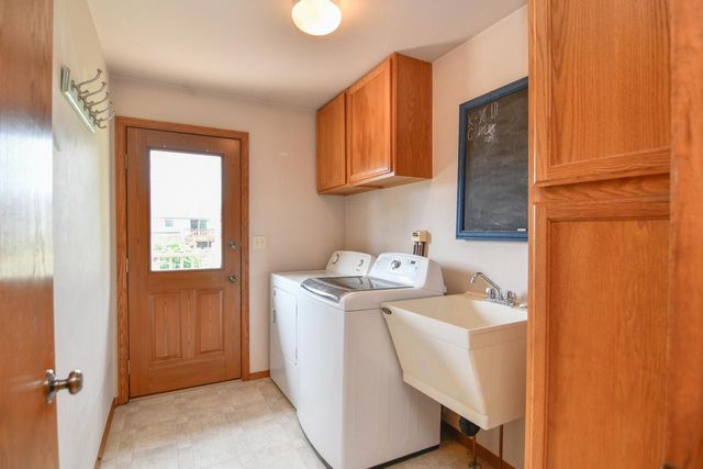 2957 BELLE PLANE ROAD, Howard, WI 54313