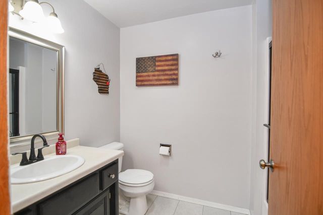 2957 BELLE PLANE ROAD, Howard, WI 54313