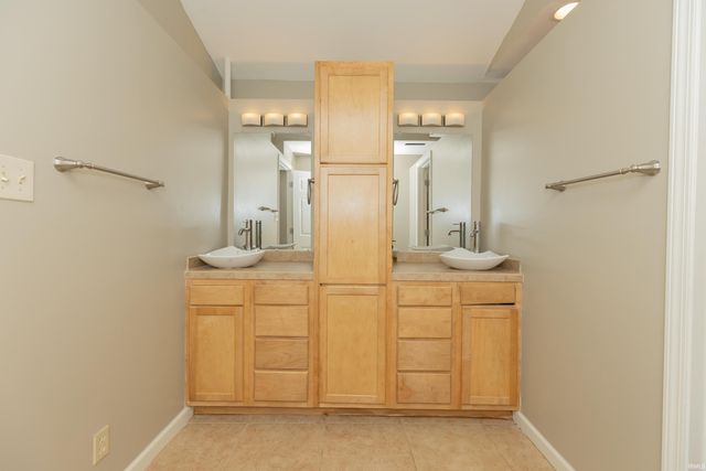 26 Euclid Drive, Evansville, IN 47714