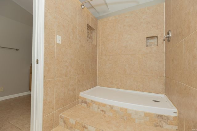 26 Euclid Drive, Evansville, IN 47714