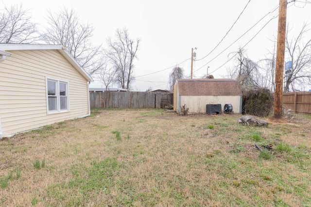 26 Euclid Drive, Evansville, IN 47714