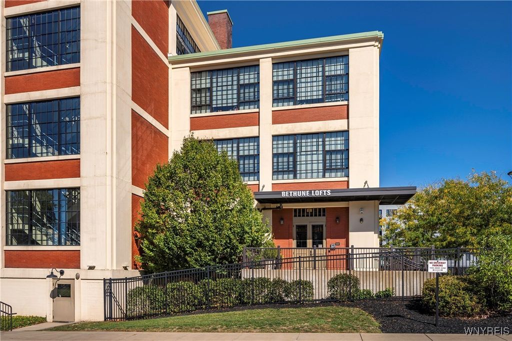 2917 Main Street 117, Buffalo, NY 14214