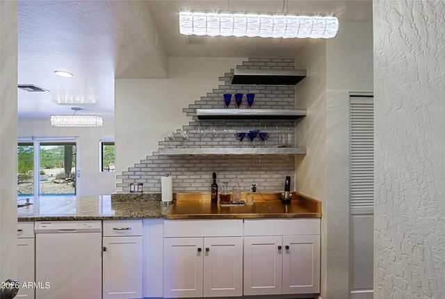 1345 E PAINT YOUR WAGON Trail, Phoenix, AZ 85085