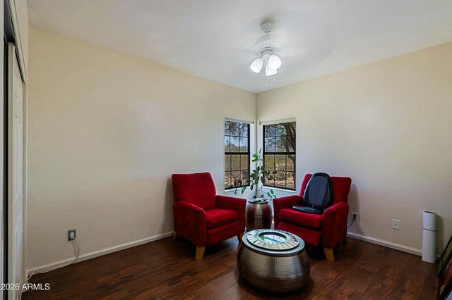 1345 E PAINT YOUR WAGON Trail, Phoenix, AZ 85085