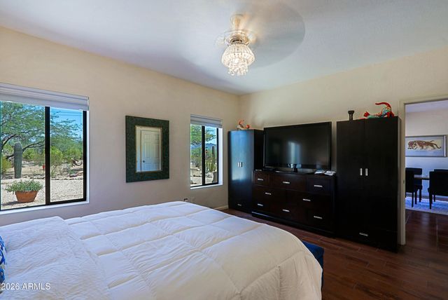 1345 E PAINT YOUR WAGON Trail, Phoenix, AZ 85085