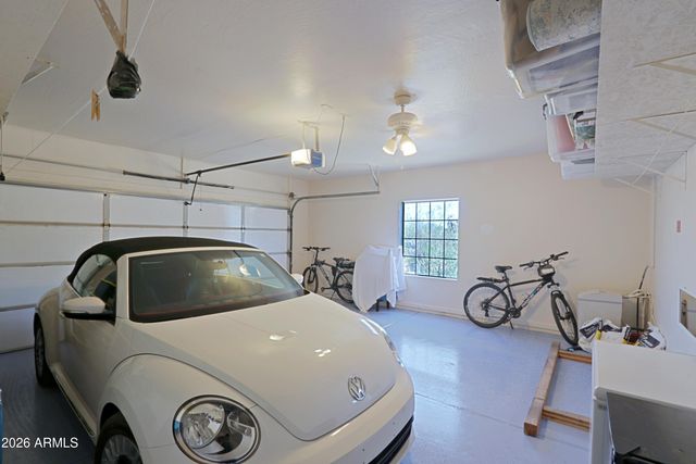 1345 E PAINT YOUR WAGON Trail, Phoenix, AZ 85085