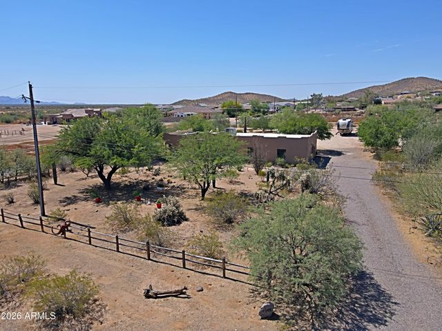 1345 E PAINT YOUR WAGON Trail, Phoenix, AZ 85085