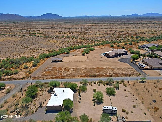 1345 E PAINT YOUR WAGON Trail, Phoenix, AZ 85085