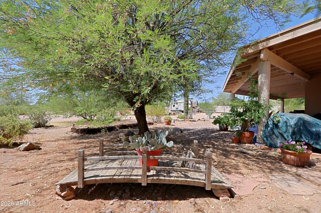 1345 E PAINT YOUR WAGON Trail, Phoenix, AZ 85085