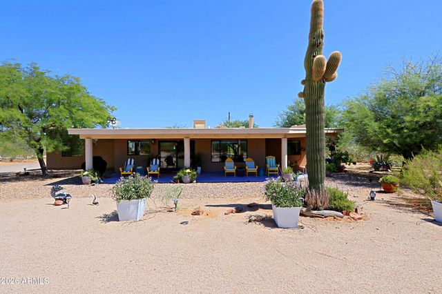 1345 E PAINT YOUR WAGON Trail, Phoenix, AZ 85085