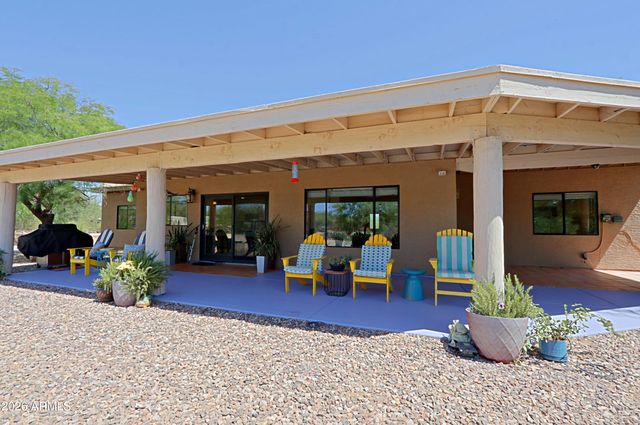1345 E PAINT YOUR WAGON Trail, Phoenix, AZ 85085