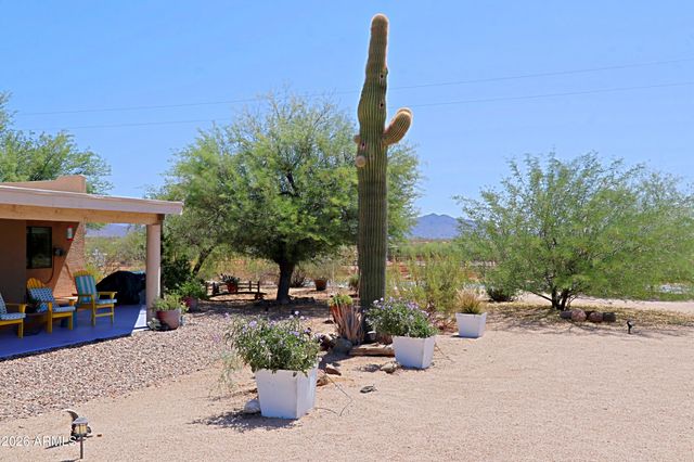 1345 E PAINT YOUR WAGON Trail, Phoenix, AZ 85085