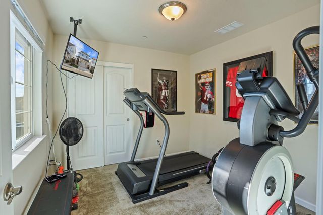 1544 Aspire Way, Modesto, CA 95356