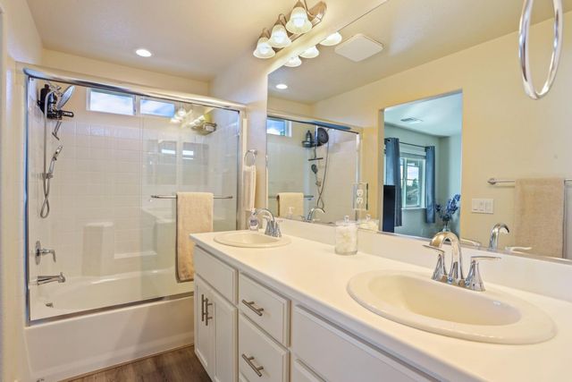 1544 Aspire Way, Modesto, CA 95356