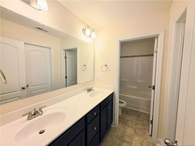 173 Weston Woods Street, Raeford, NC 28376