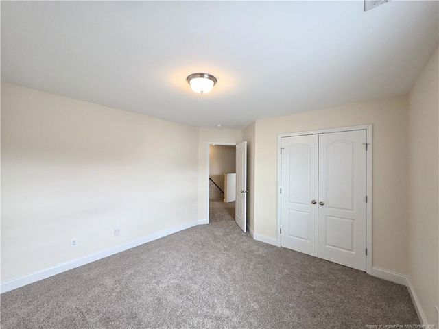 173 Weston Woods Street, Raeford, NC 28376